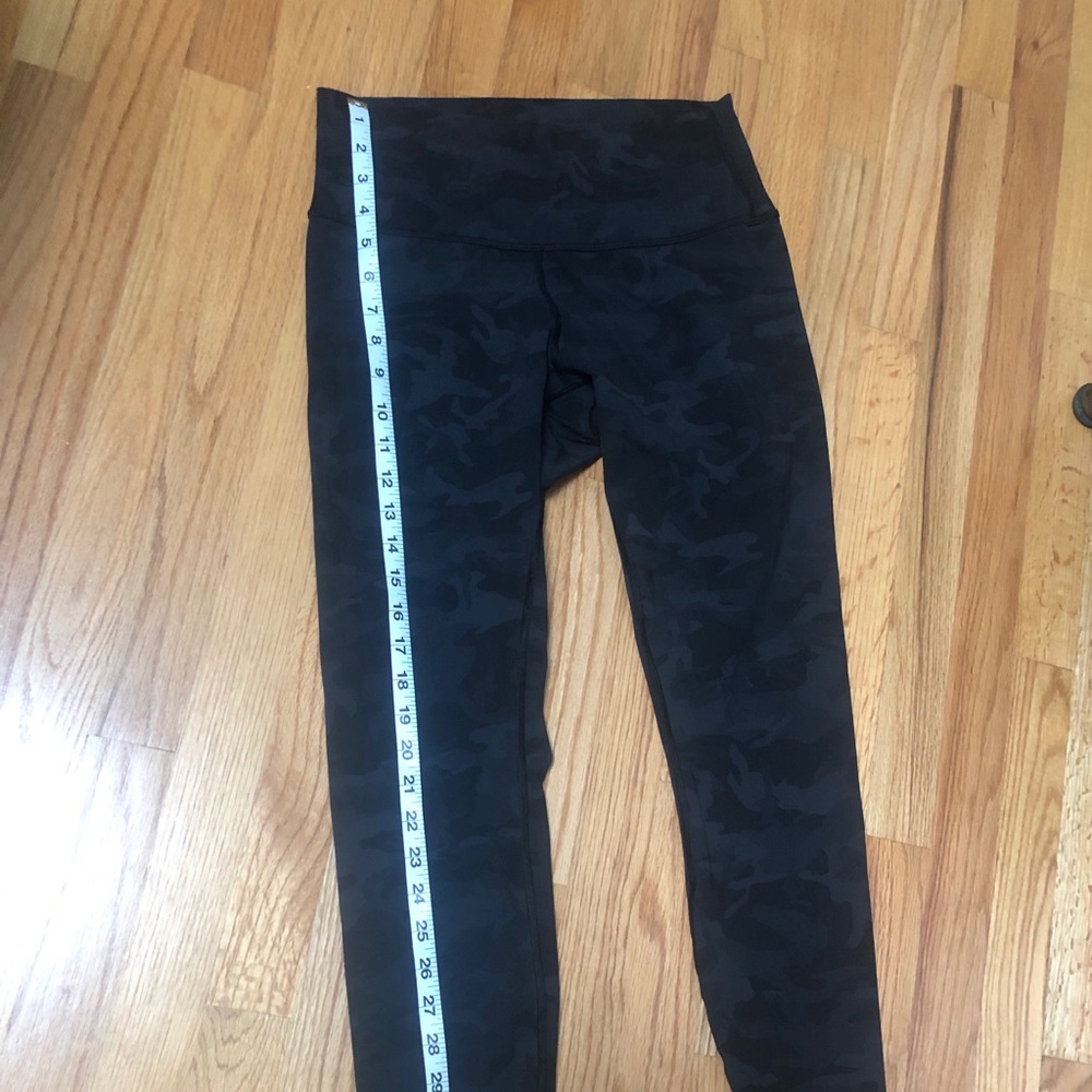 Lululemon pants camo size 10